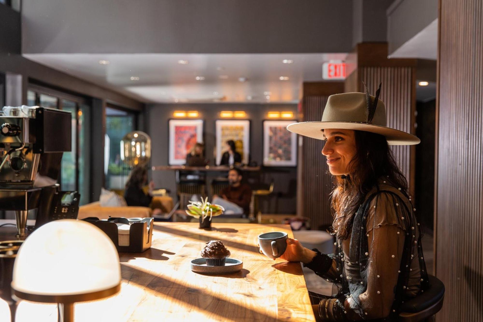 ホテル Voco The Darwin - Atlanta Midtown By Ihg エクステリア 写真