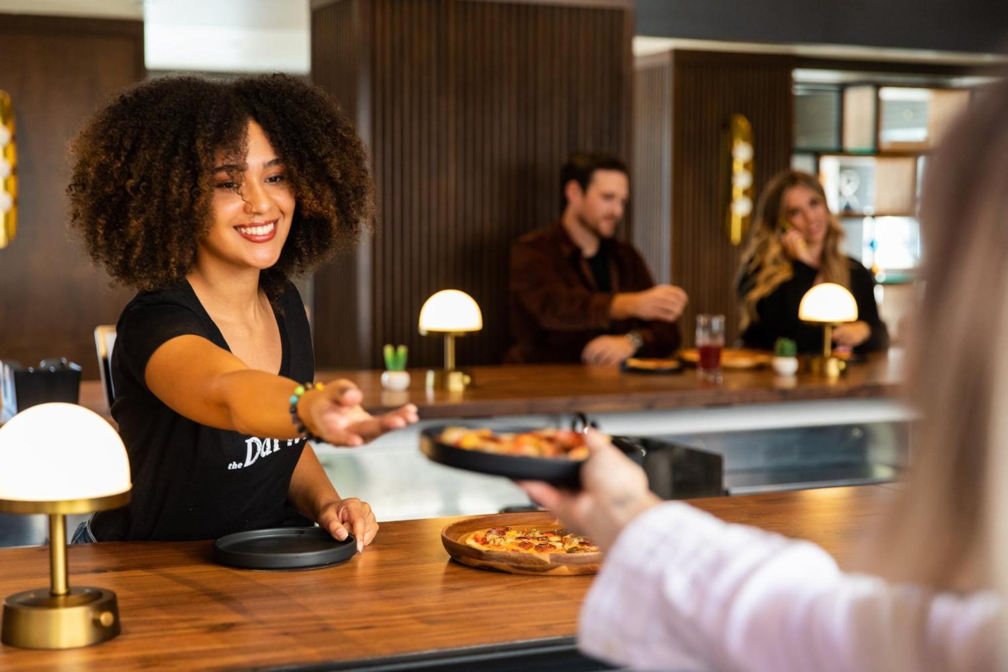 ホテル Voco The Darwin - Atlanta Midtown By Ihg エクステリア 写真