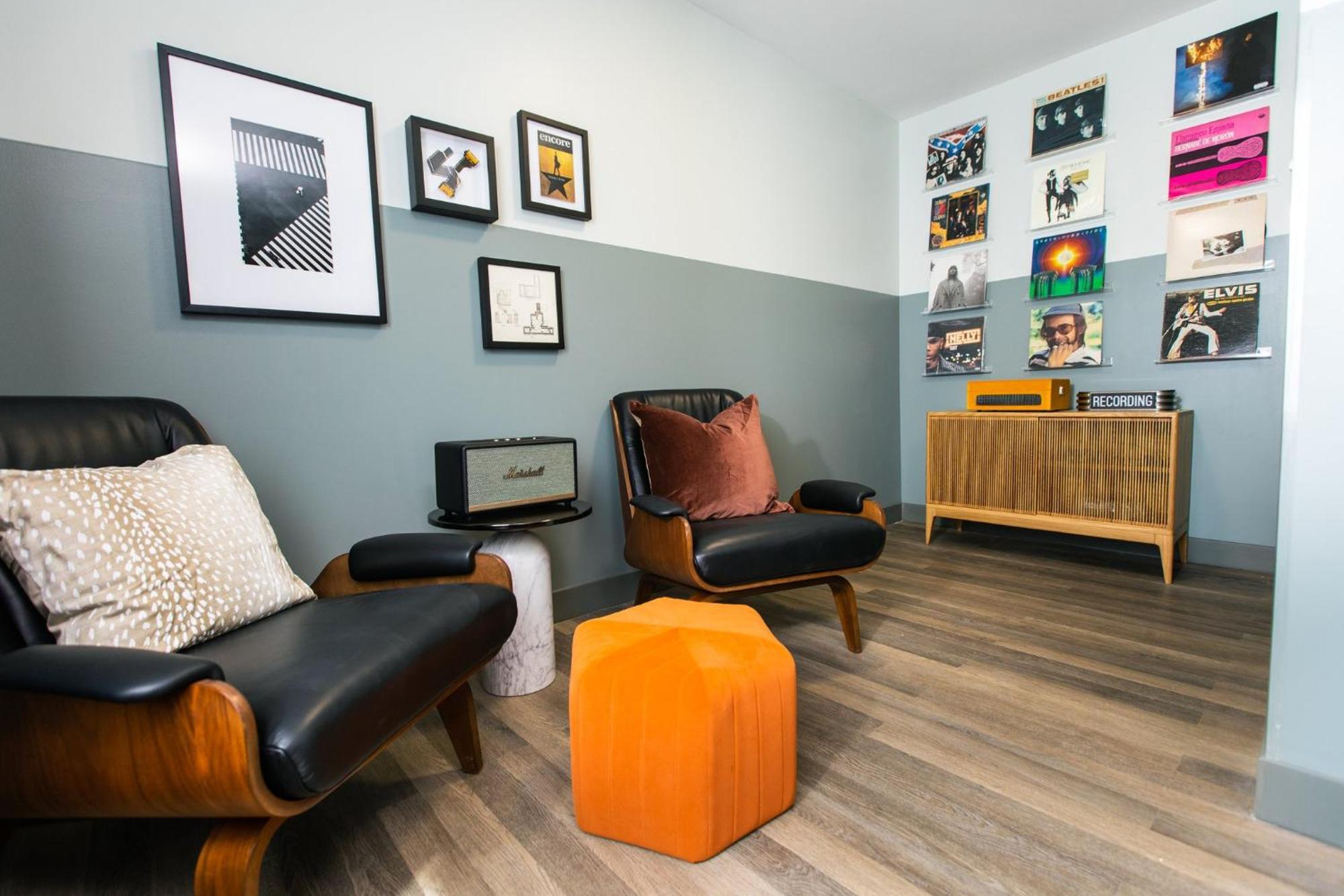 ホテル Voco The Darwin - Atlanta Midtown By Ihg エクステリア 写真