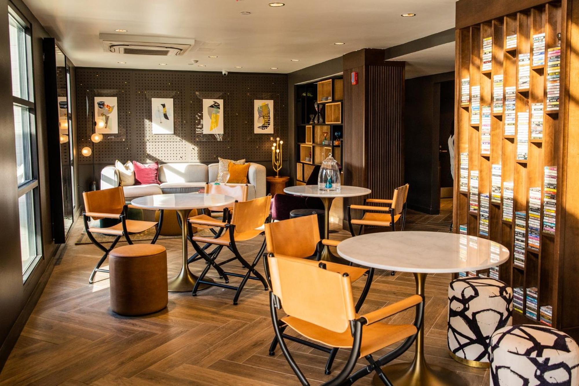 ホテル Voco The Darwin - Atlanta Midtown By Ihg エクステリア 写真